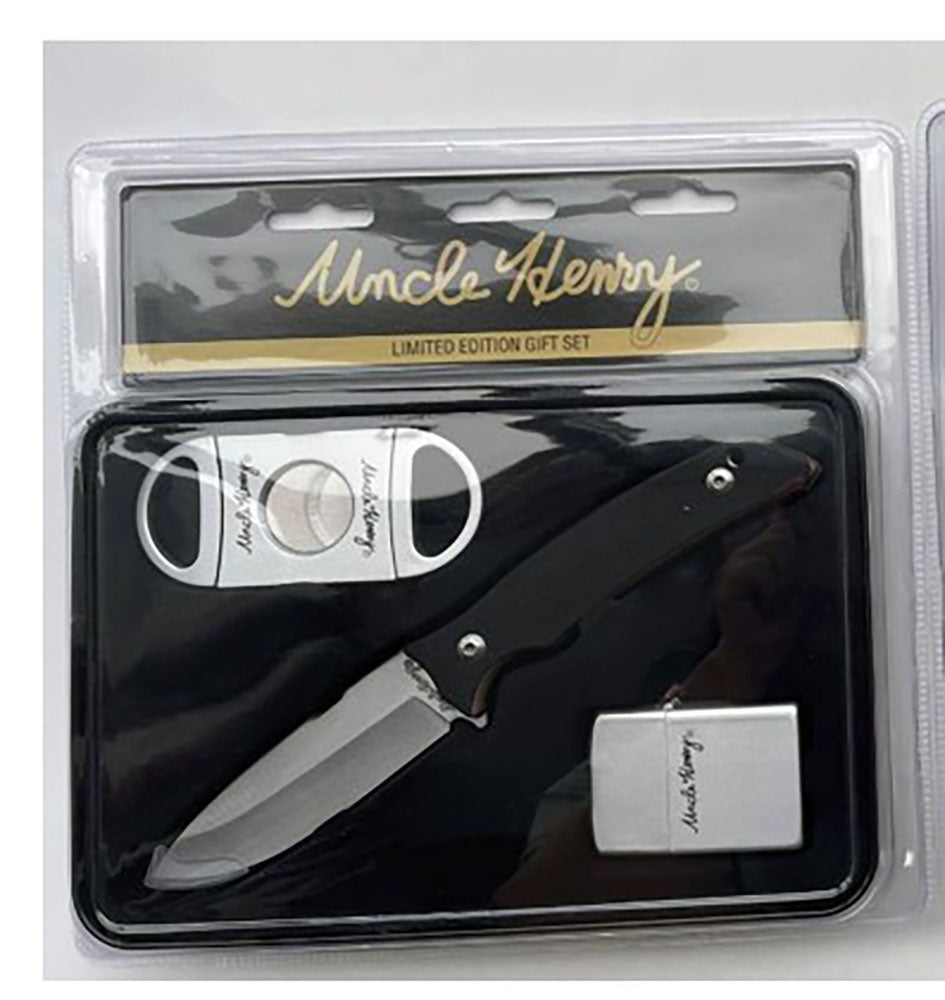 Uncle Henry Fixed Blade Cigar Cutter and Lighter Combo, Clam Pack #1200439