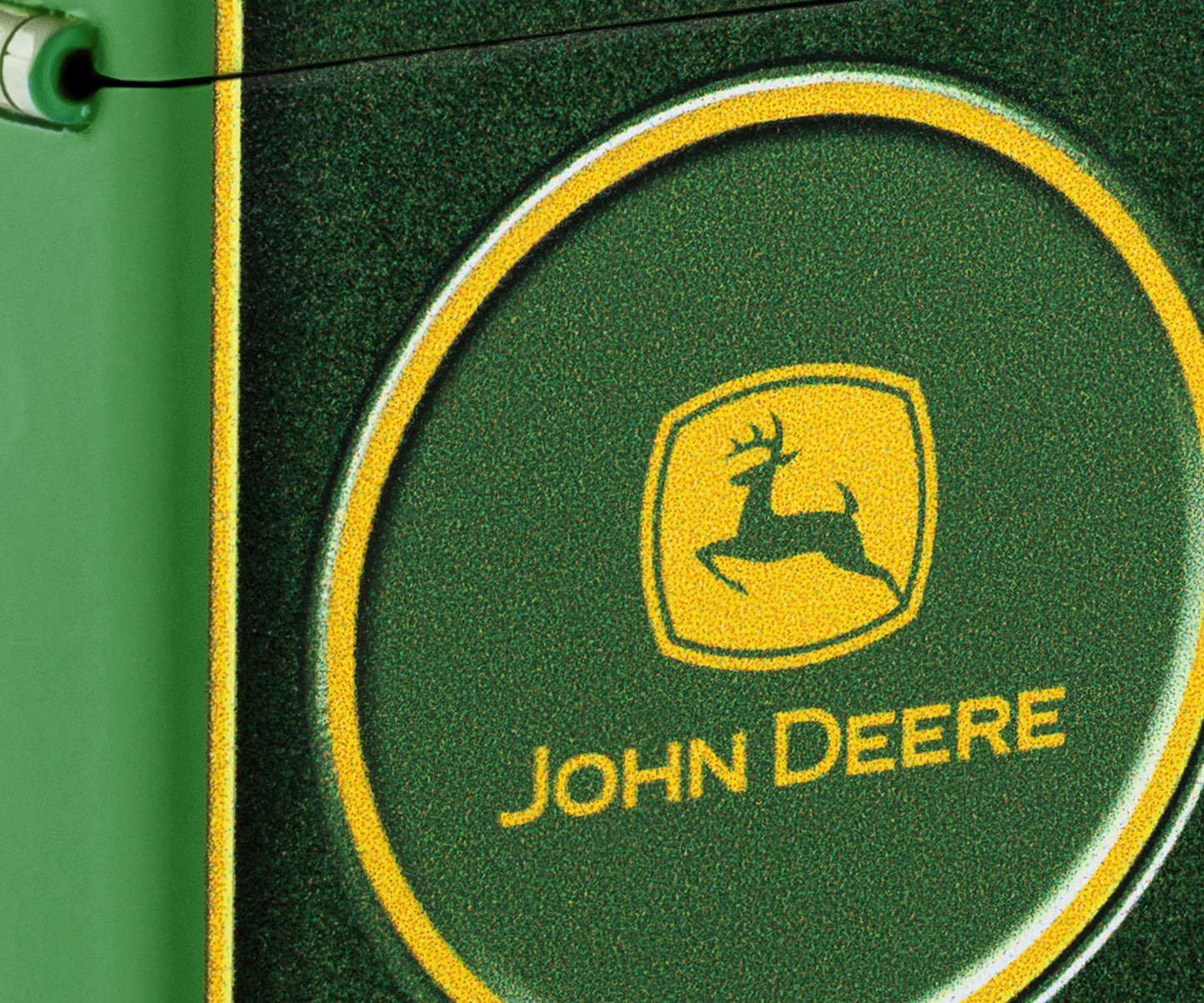Zippo John Deere, Moss Green Matte Lighter #47396