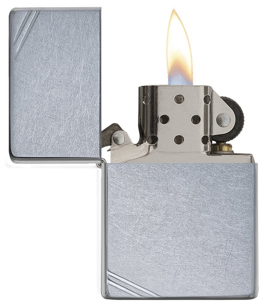 Zippo Vintage with Slashes Street Chrome Windproof Pocket