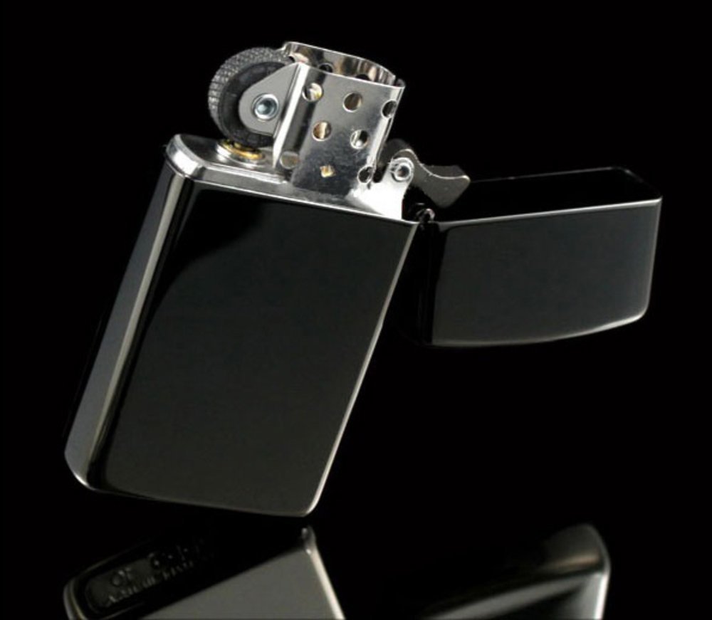 Classic High Polish Black Windproof Lighter