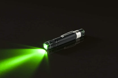 MAGLITE Solitaire LED Spectrum Series. Green Light Mini-Flashlight #J3ASY2
